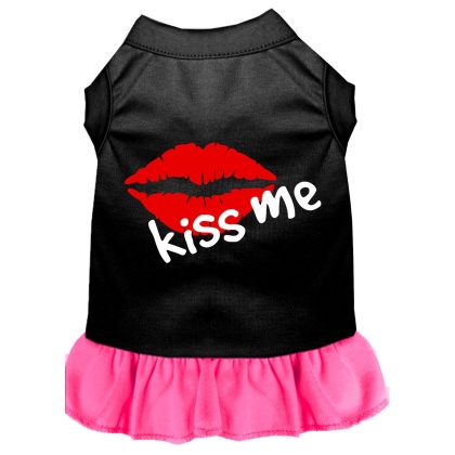 Kiss Me Screen Print Dress Black with Bright Pink Lg